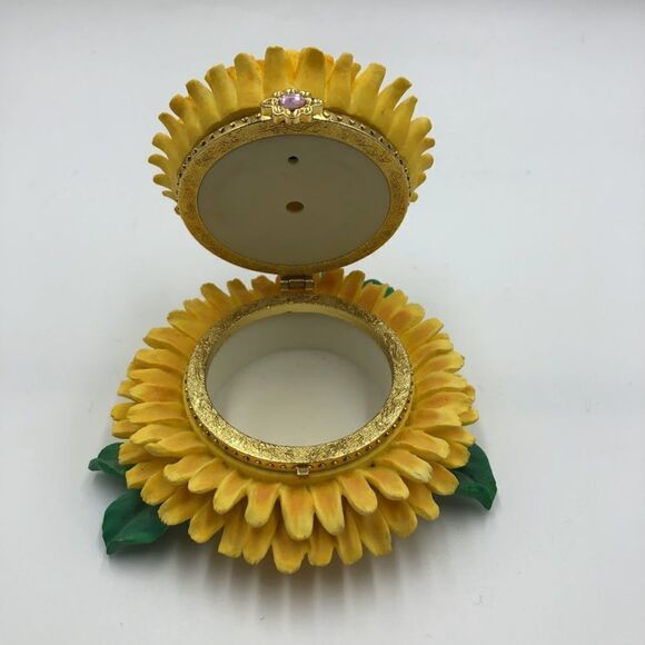 Vintage Trinket Keepsake Box Yellow Flower Design Hinged Collectible Sto… - Picture 2 of 10